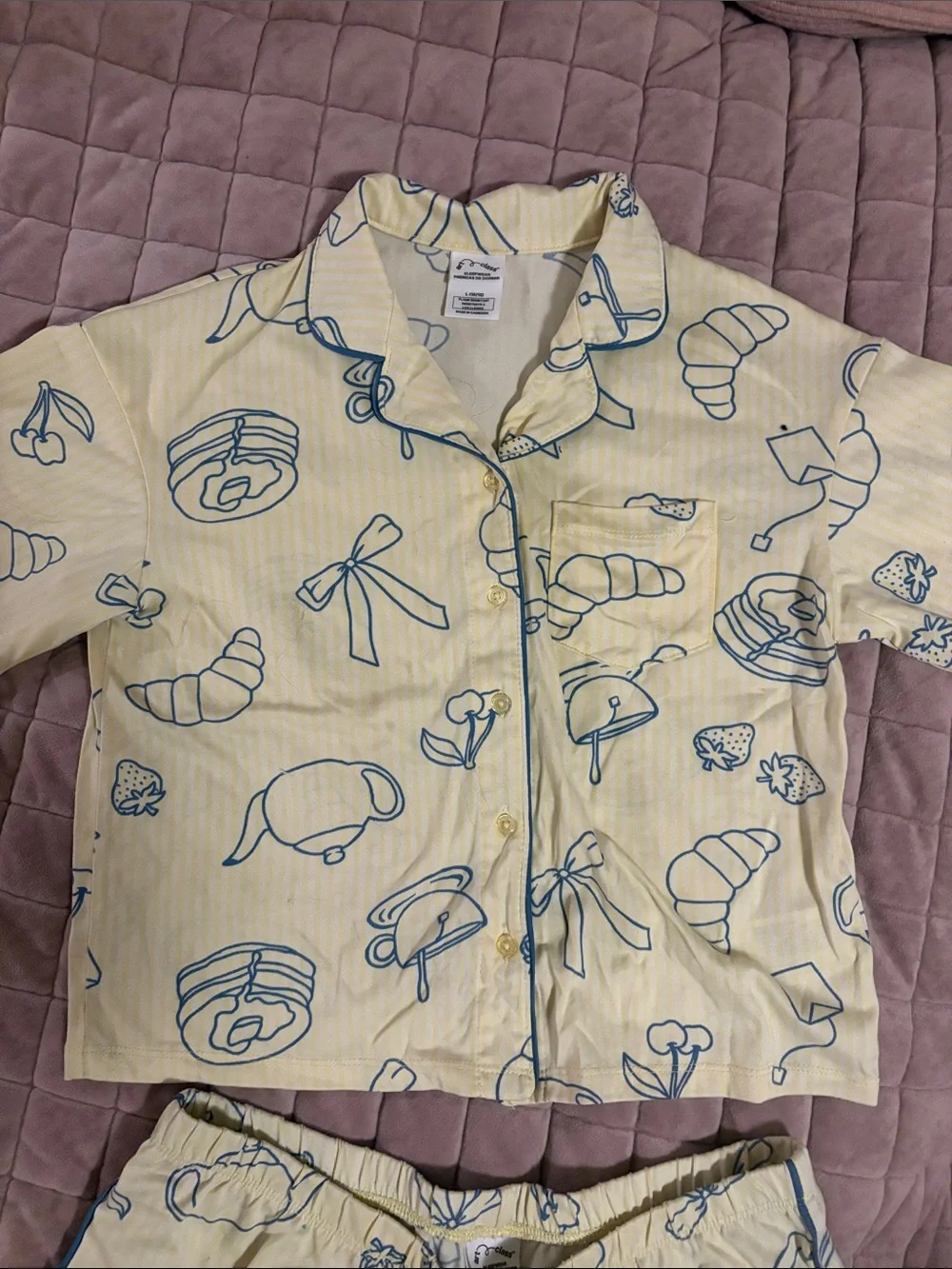 art class soft yellow